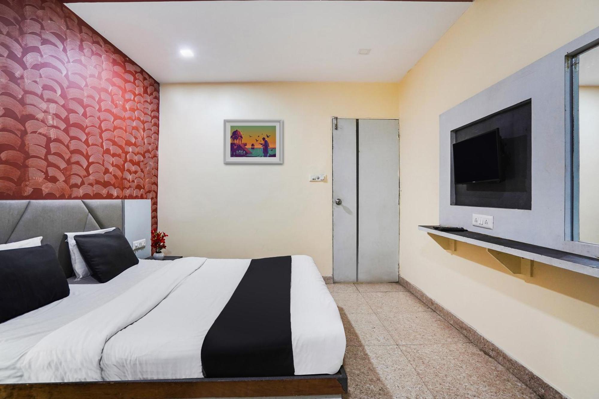 Hotel O Crystal Αχμπανταμπάντ Εξωτερικό φωτογραφία